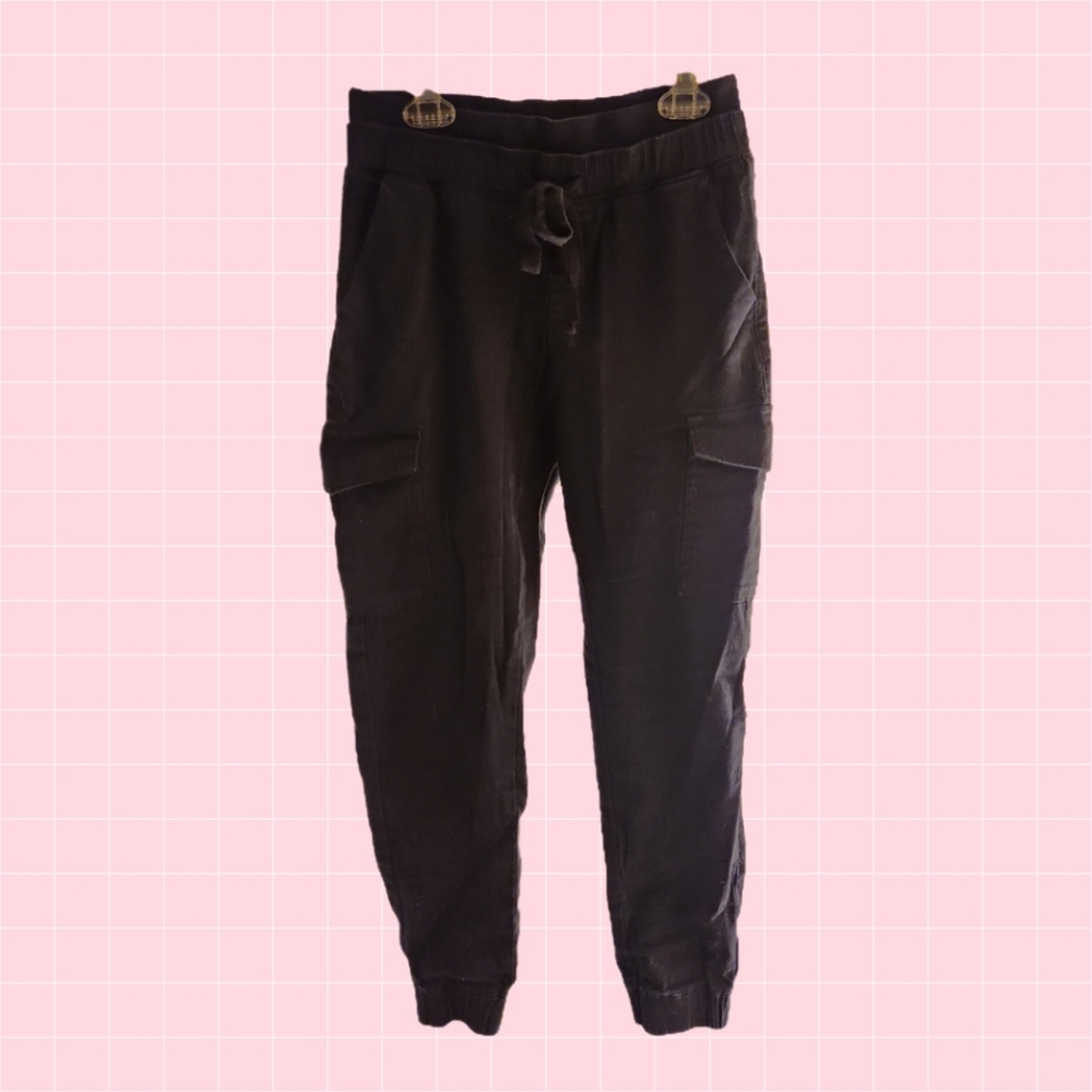 Refuge 🗺 Black Cargo Jogger Pants